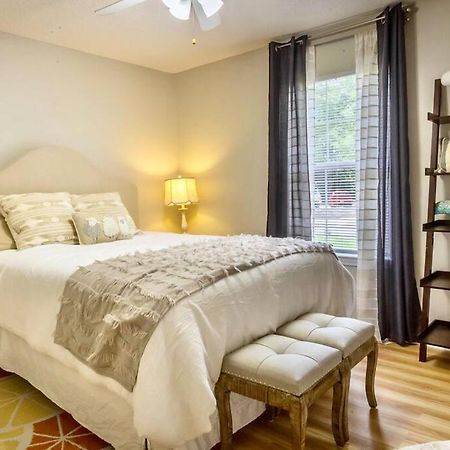 Life'S A Breeze - Updated 3Br 5Min To Pcola Beach Gulf Breeze Exterior photo