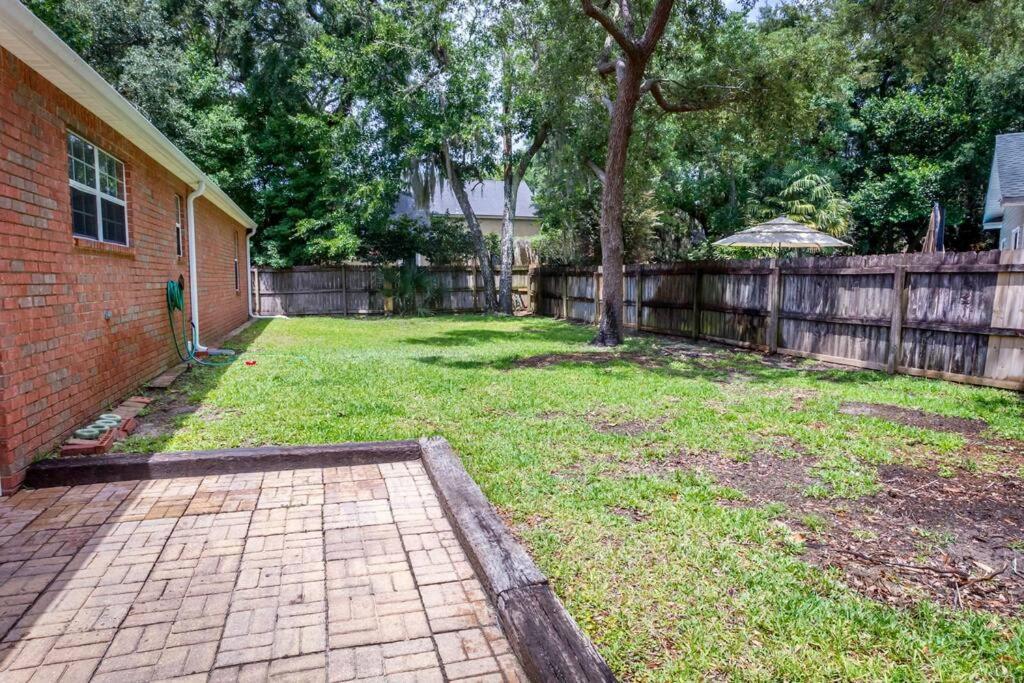 Life'S A Breeze - Updated 3Br 5Min To Pcola Beach Gulf Breeze Exterior photo